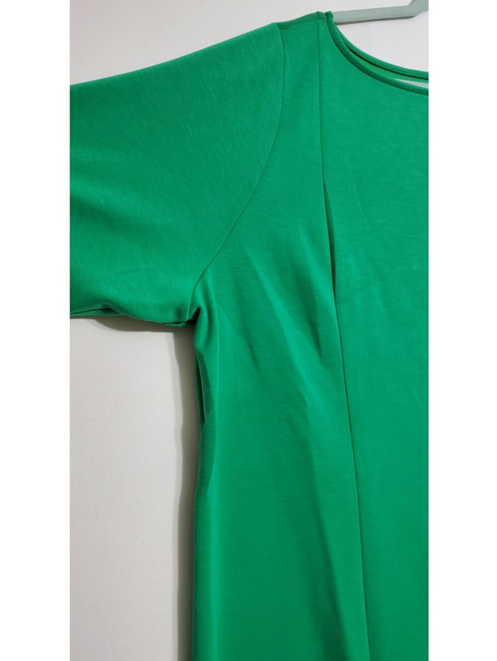 NWT Torrid midi studio bodycon dress jelly bean green slit stretch short sleeves - Picture 4 of 11